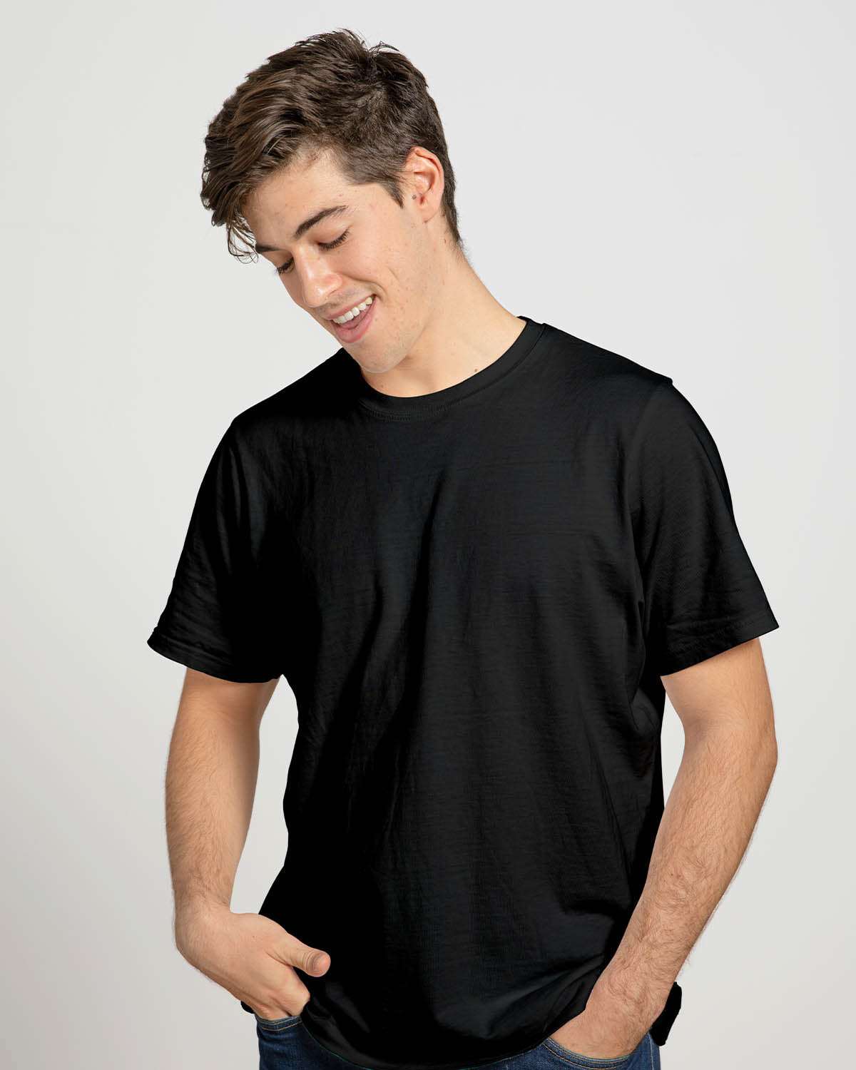 Plain Half Sleeve Black Cotton T-shirt for Men's